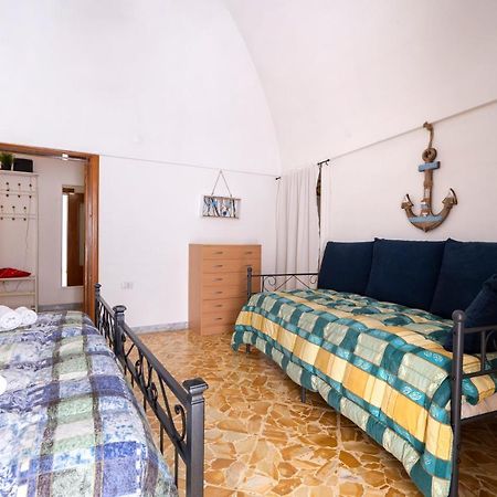 Vico II Terrace Apartment A Step From Piazza Roma Martina Franca Exterior foto