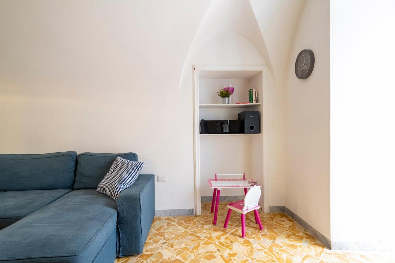 Vico II Terrace Apartment A Step From Piazza Roma Martina Franca Exterior foto